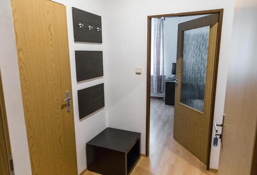 膳宿费 Apartmány Zadní Mlýn