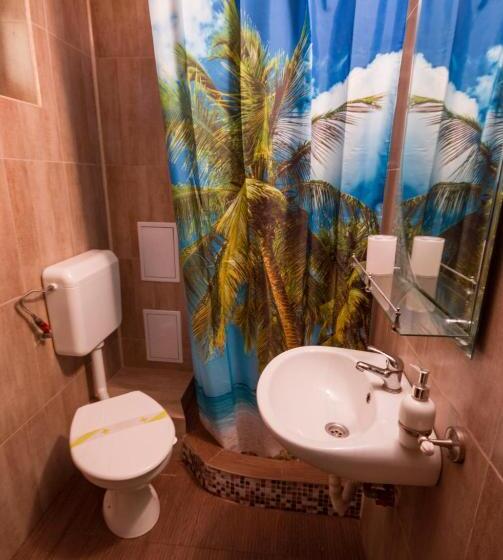 פנסיון Vila Victor   Adults Only