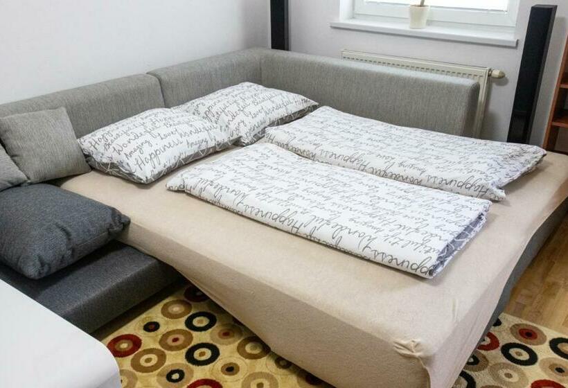 בית מלון כפרי Apartman Hugo