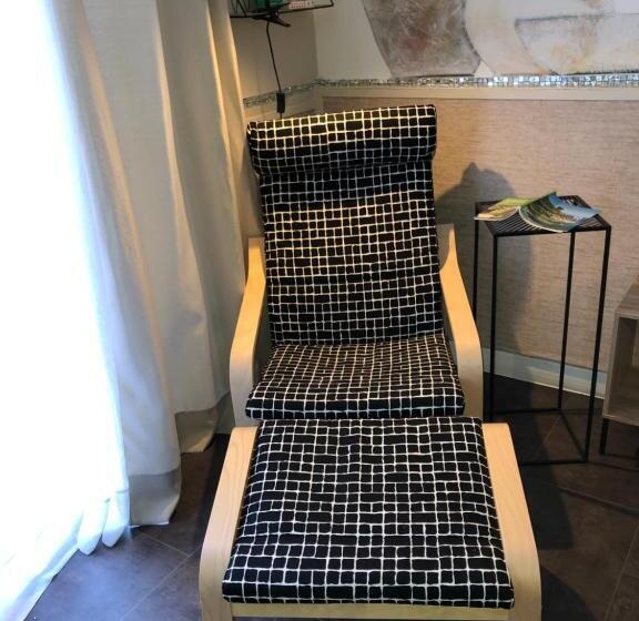 پانسیون 2 Pièces Indépendant Avec Son Jardinet Privé
