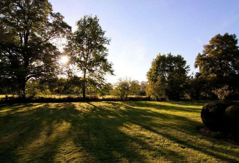 ベッドアンドブレックファースト Charlottes Pfarrgarten