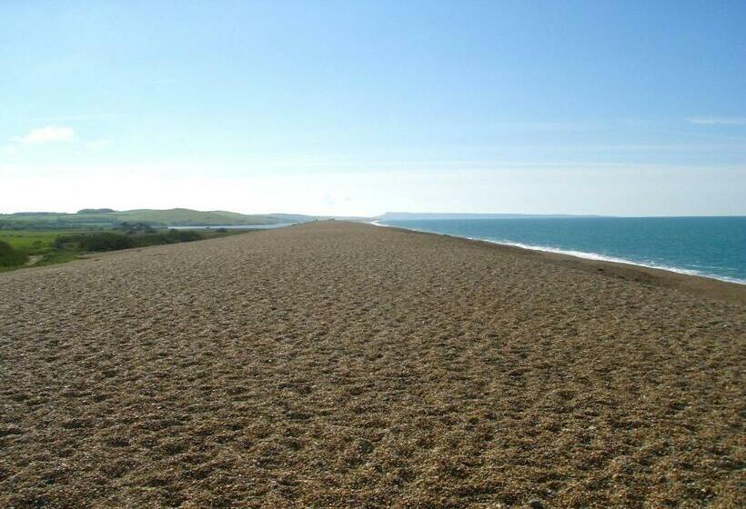 Top Parts Bed & Breakfast