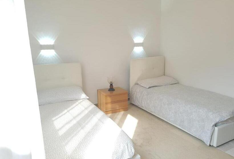 پانسیون Eagle Rooms