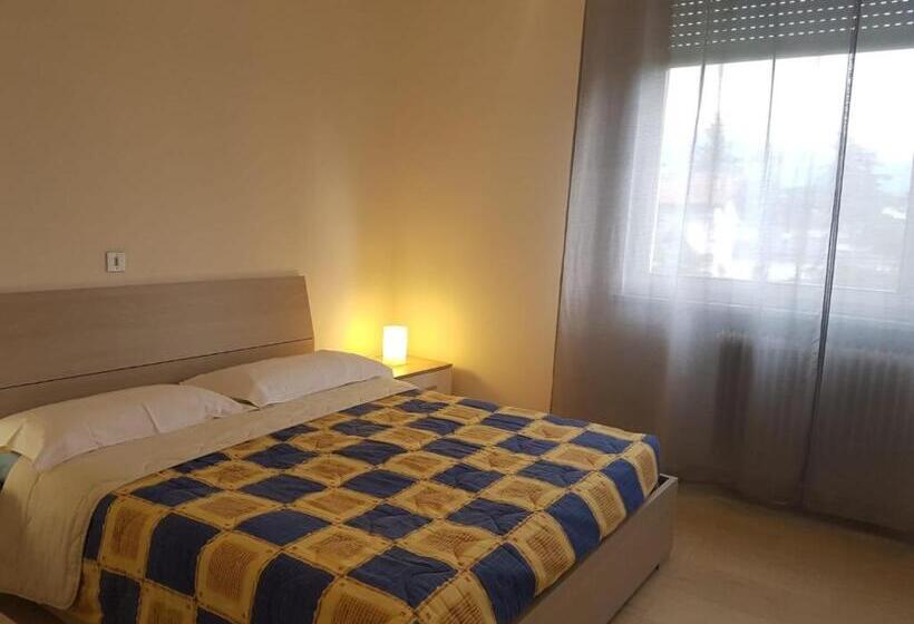 پانسیون Eagle Rooms