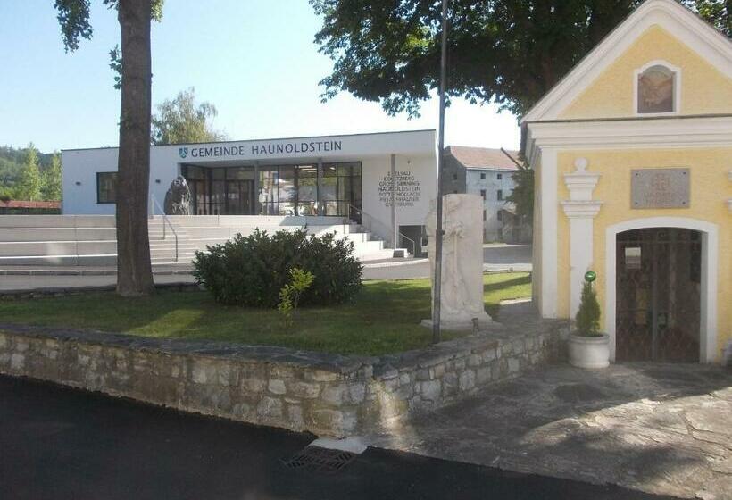 הוסטל Gasthaus Kleebinder