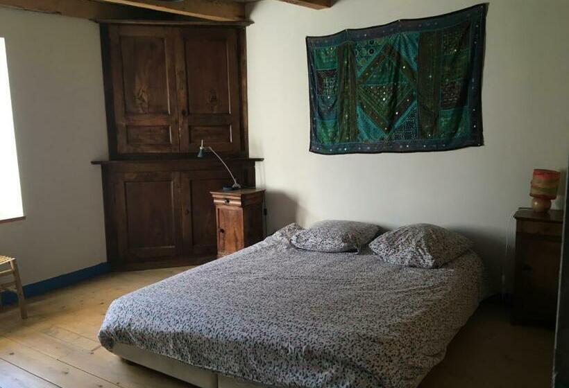 مبيت وإفطار Chambres D Hôtes Des Deux Lacs