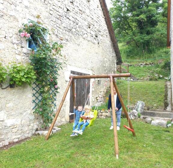 مبيت وإفطار Chambres D Hôtes Des Deux Lacs