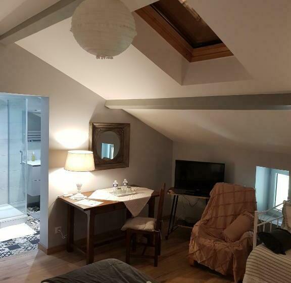 민박 Sous Les Remparts