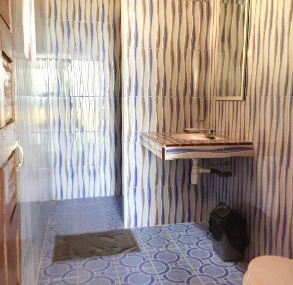 تختخواب و صبحانه Toba Sunset