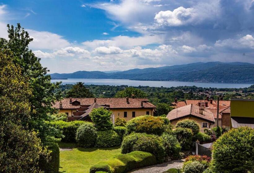 مبيت وإفطار Villa Buzzi