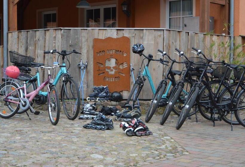 בית מלון כפרי Project June   Ehemals Landgasthof Jüterbog