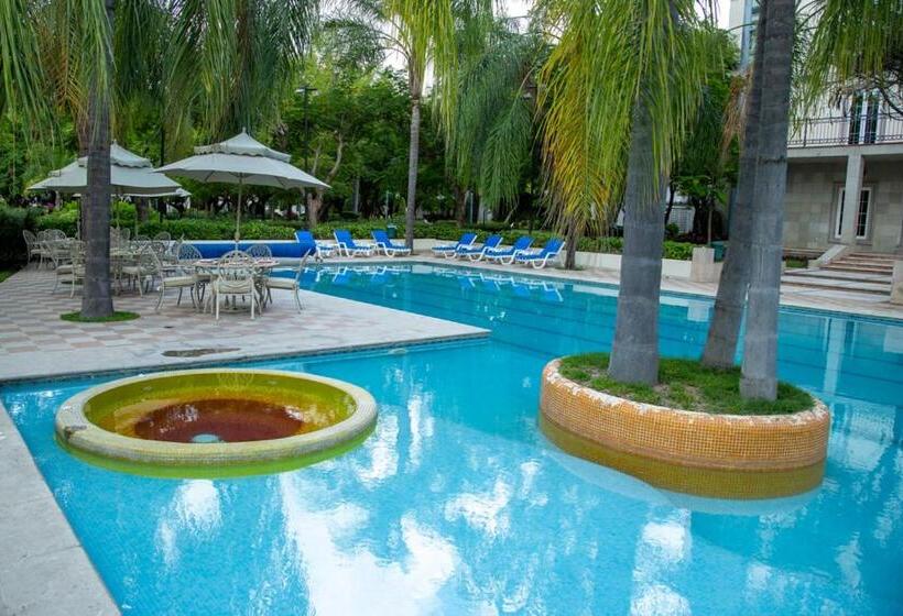 فندق The Lorian Club