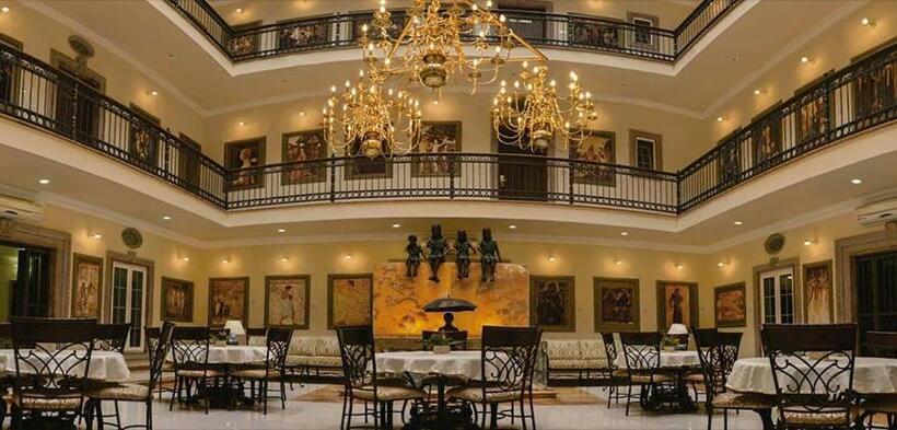 فندق The Lorian Club
