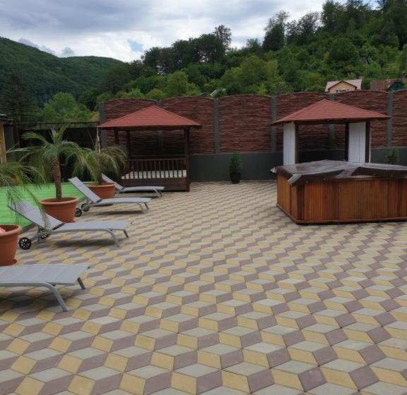 پانسیون Casa Piri