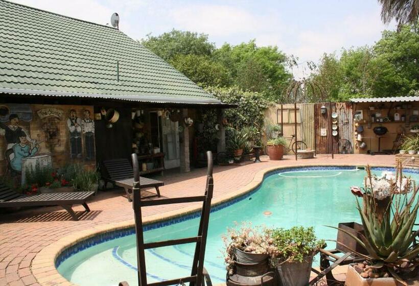펜션 The Yardt Guest House