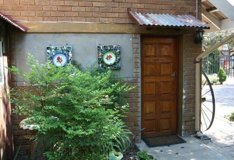 펜션 The Yardt Guest House