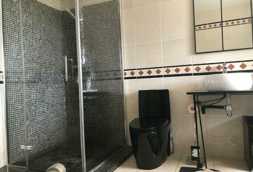 مبيت وإفطار Bouzigues Suite Parentale étang De Thau