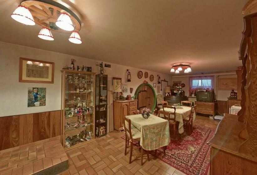 住宿加早餐  Les Amandiers