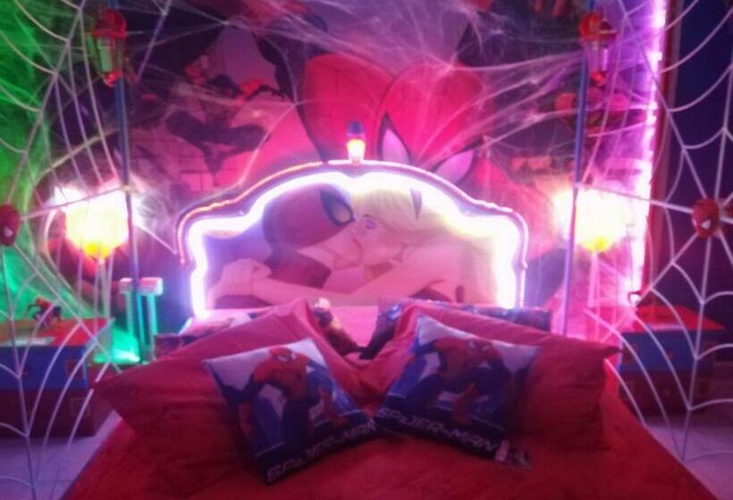 پانسیون Affitto Breve Spider Man House