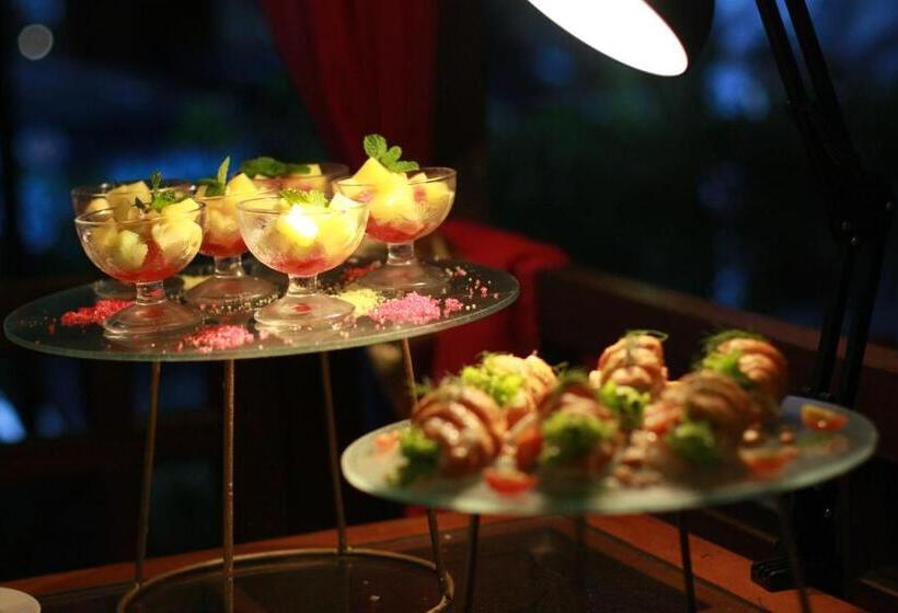 هتل Cakra Kembang