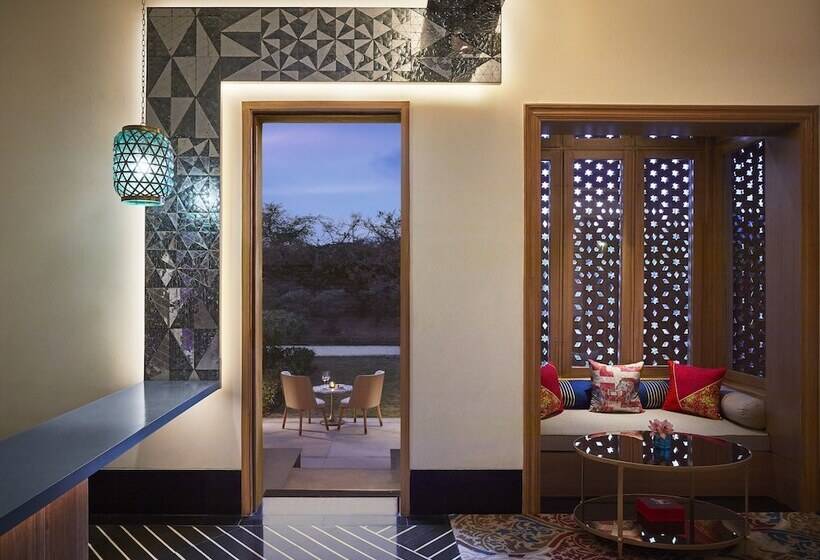 בית מלון כפרי Taj Devi Ratn Resort & Spa, Jaipur