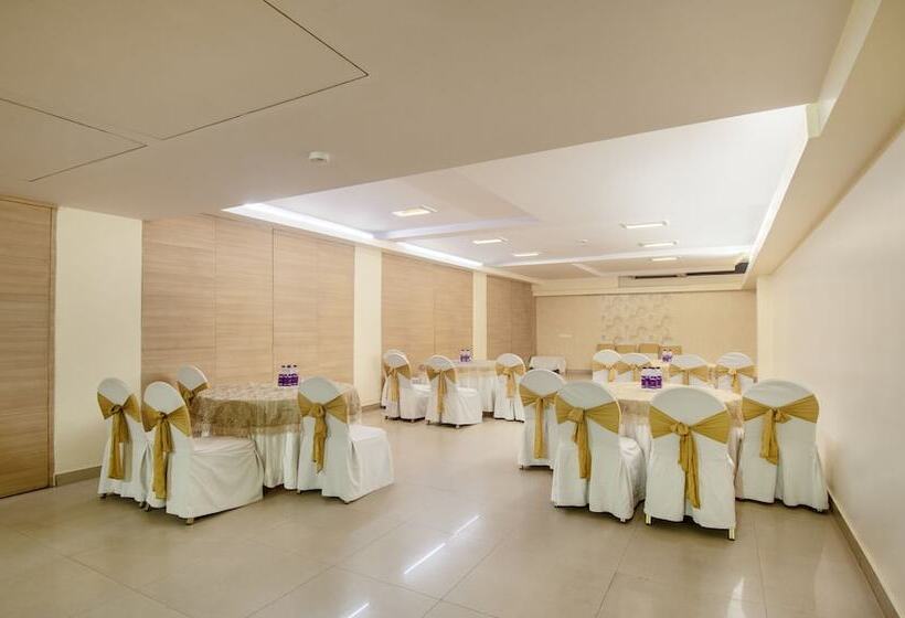 ホテル Treebo Cabana