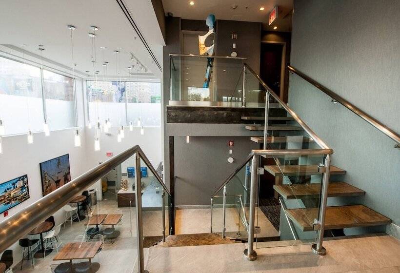 هتل Fairfield Inn & Suites By Marriott New York Brooklyn