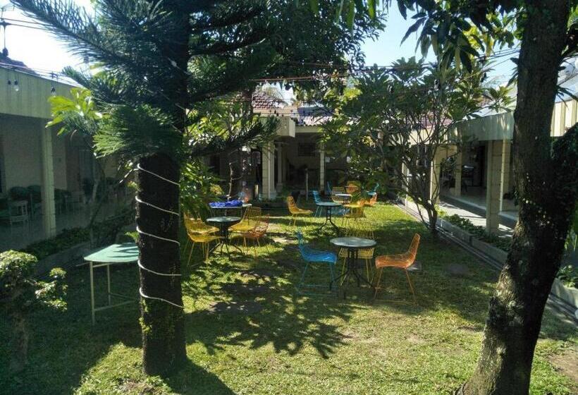 هتل Grand Rosela Yogyakarta