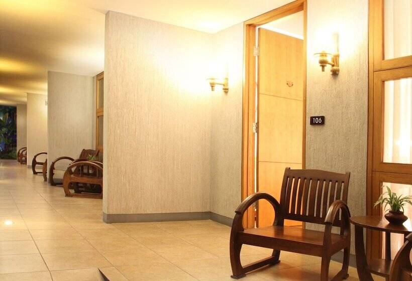 Gumilang Regency Hotel By Gumilang Hospitality