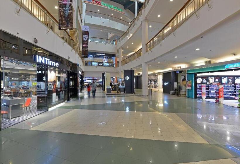 Harris Hotel And Conventions Kelapa Gading Jakarta