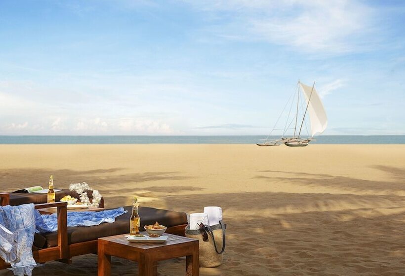 ホテル Jetwing Blue