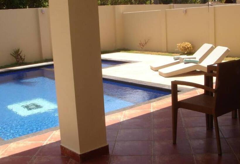 هتل Luce D Alma Resort