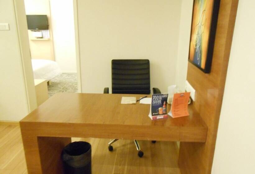 בית מלון כפרי Noorya Business & Banquet