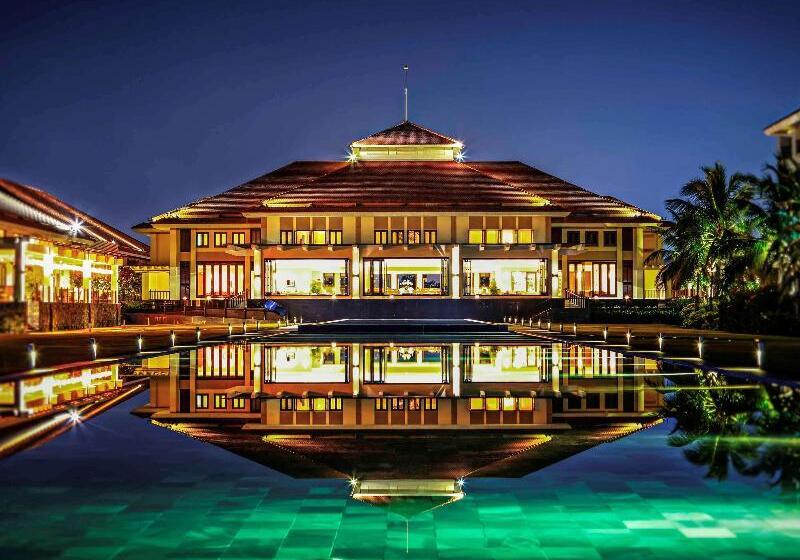 ホテル Pullman Danang Beach Resort