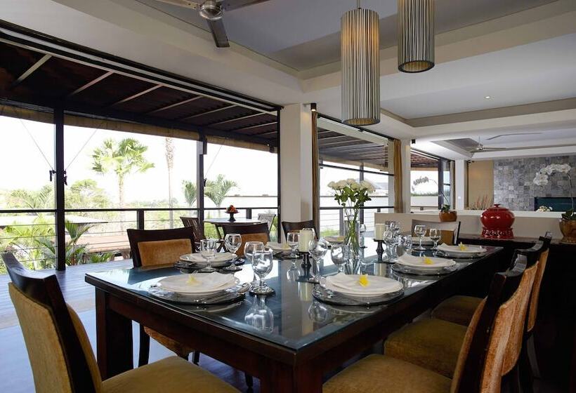 هتل Temple Hill Residence Villa