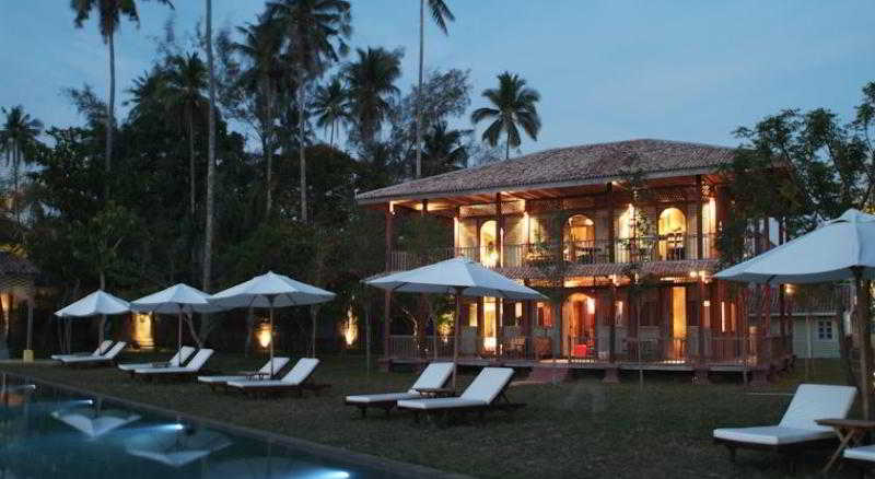هتل Temple Tree Resort