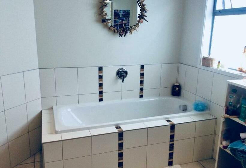 Al Der Rocs B & B