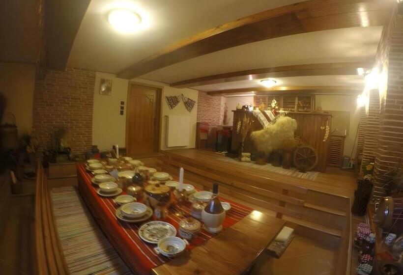 تختخواب و صبحانه Casa Edwin