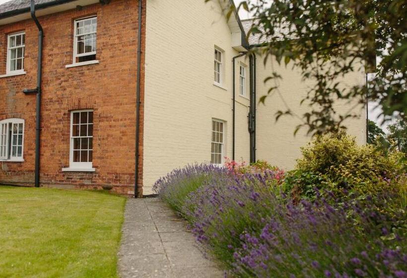 ベッドアンドブレックファースト Hordley Hall