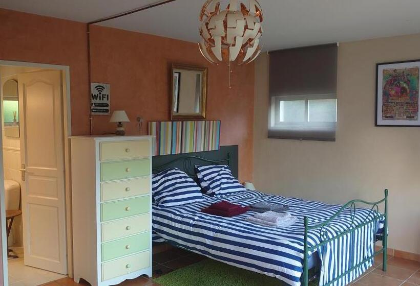 住宿加早餐  Studio Au Coeur De La Petite Camargue