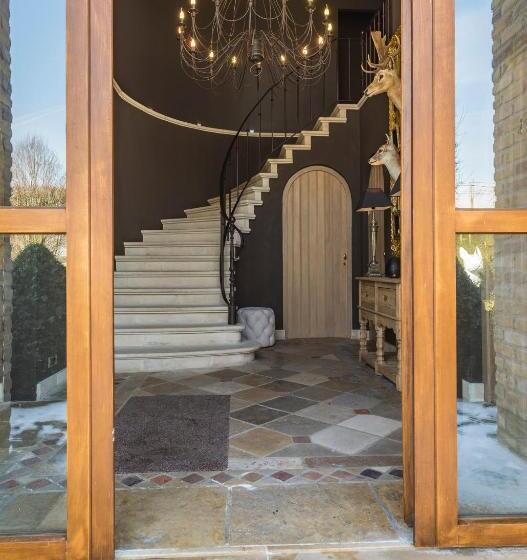 مبيت وإفطار Villami