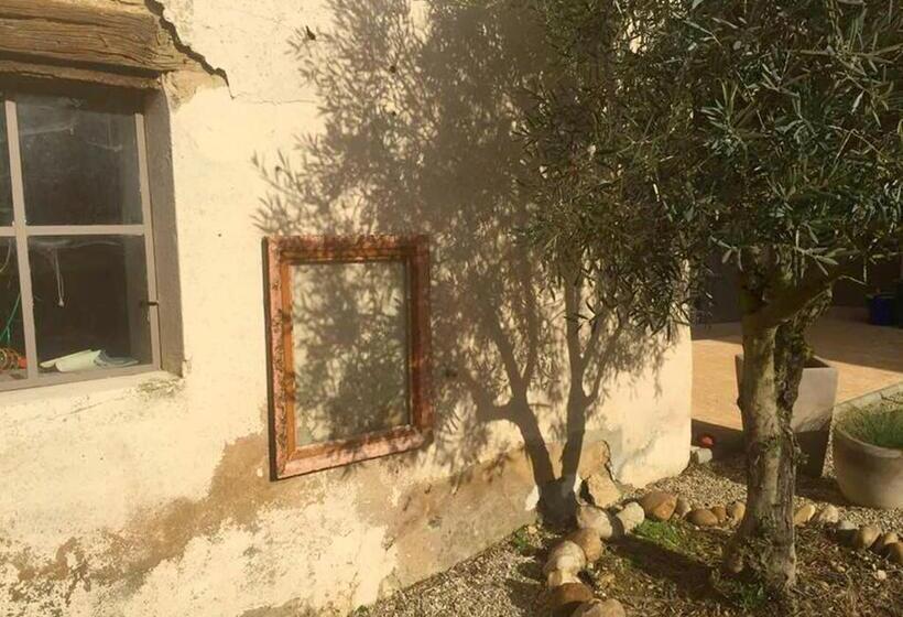 La Grange De La Batone   Bed And Breakfast