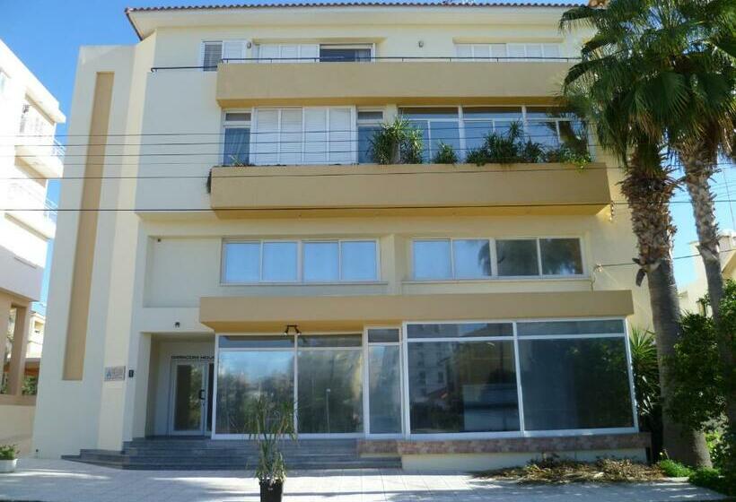پانسیون Datacom Guest House