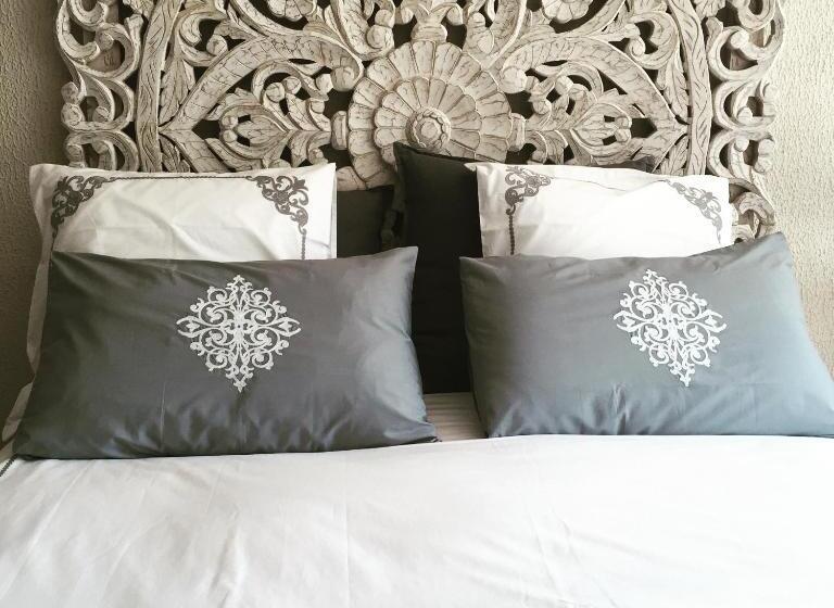 پانسیون La Via Romana Boutique Guest House