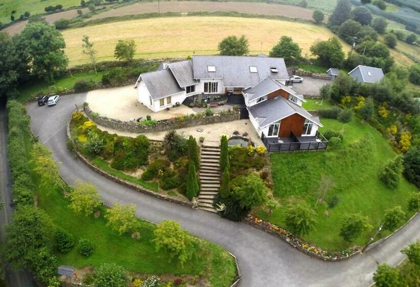 تختخواب و صبحانه Wicklow Way Lodge