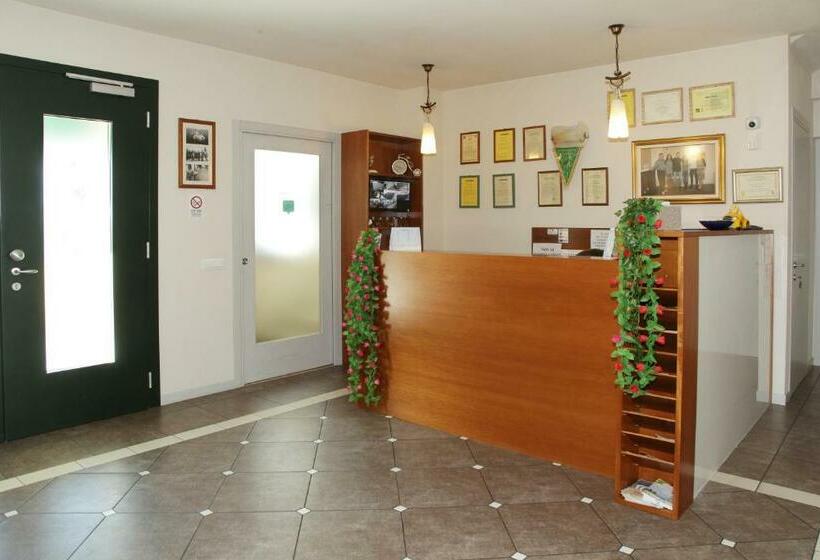 צימר Azienda Agrituristica Ai Prai