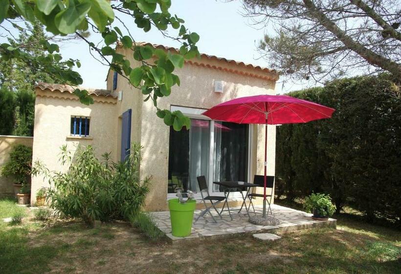 Bed and Breakfast Entre Avignon Et Pont Du Gard