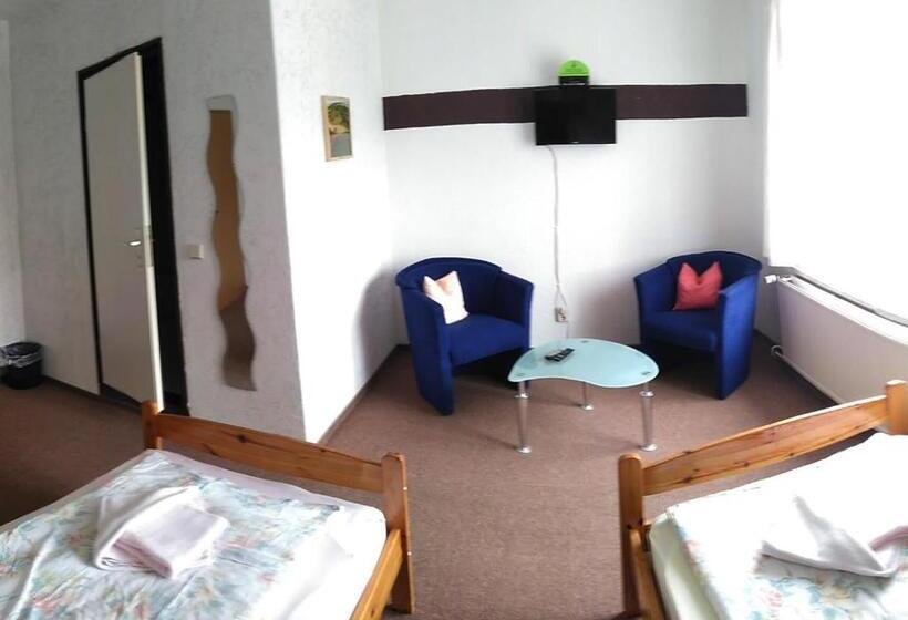 فندق Gasthof Zur Eiche