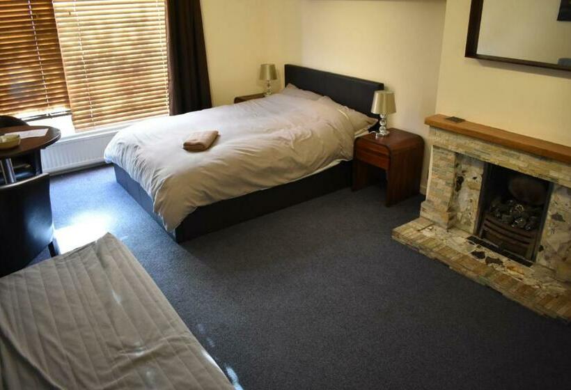 بنسيون Home And A Stay