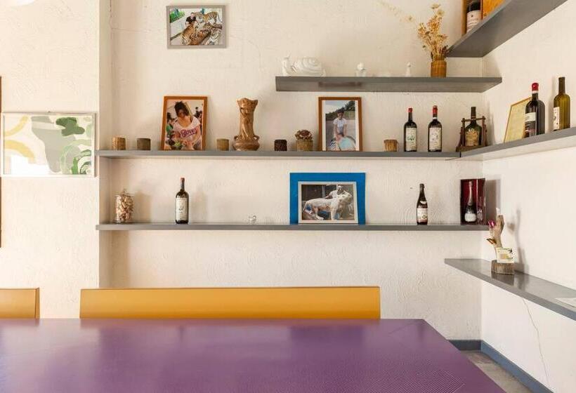 호텔 Oasi Di Mastarone   Il Vino E Le Rose